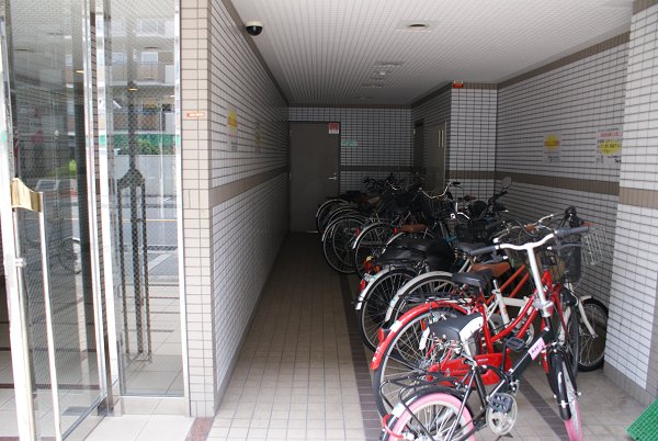 その他共有部分　駐輪場・エントランス