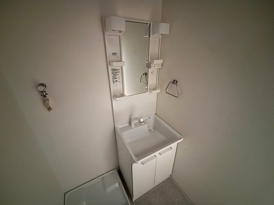 洗面設備　※別部屋の写真です