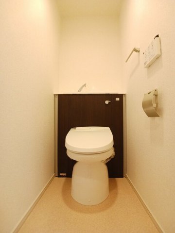 トイレ　ゆったりとした空間のトイレです