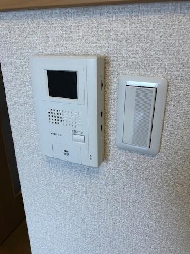 その他設備　モニター付インターホン