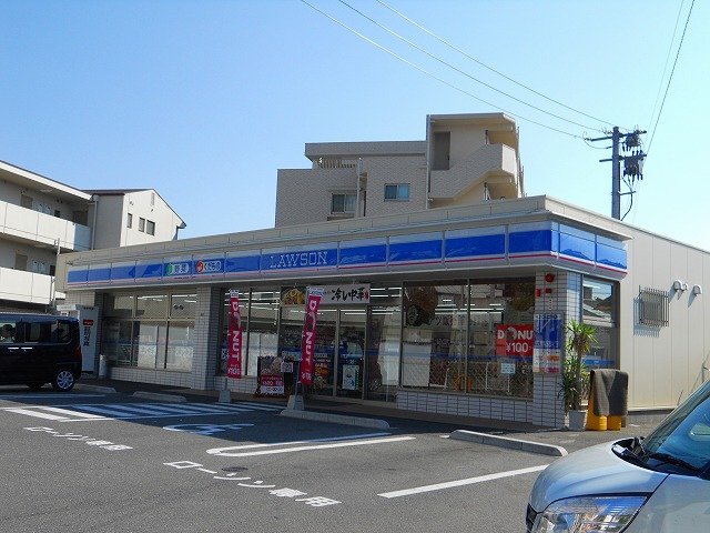 コンビニ　ローソン府中町山田一丁目店（コンビニ）まで737m