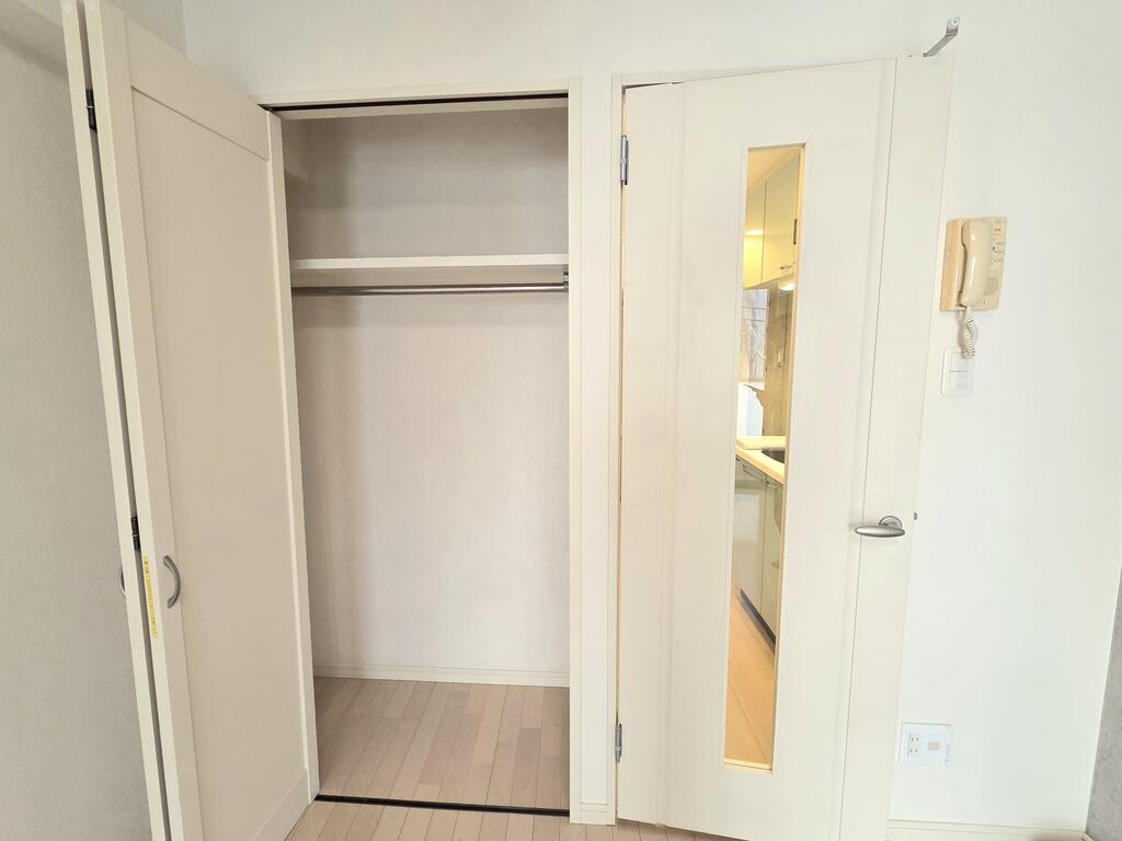 バルコニー　※別部屋の参考写真です。