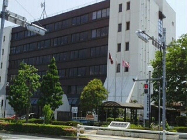 役所　稲城市役所（役所）まで600m
