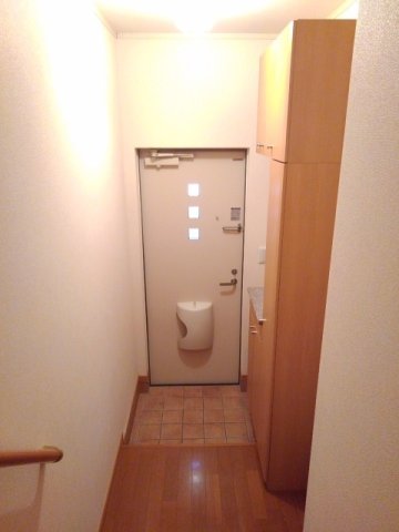 玄関　落ち着いた玄関です