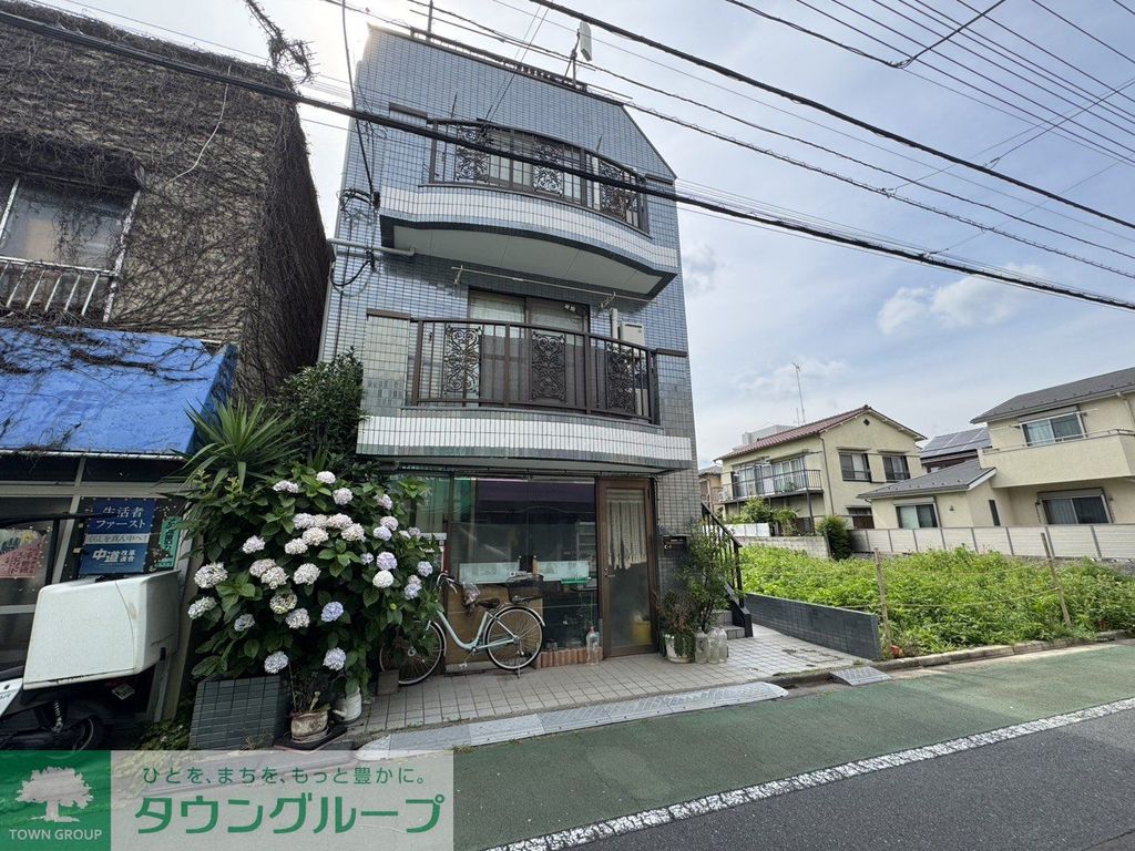 エントランス　外観