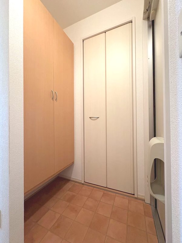 玄関　同型