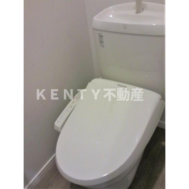 トイレ　落ち着いたトイレです