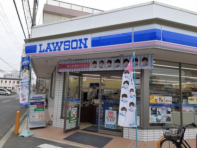 コンビニ　ローソン長吉六反３丁目店様（コンビニ）まで175m