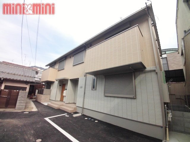 建物外観　総戸数３戸の賃貸住宅です