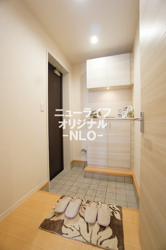 玄関　広々とした開放感のある玄関ホール☆