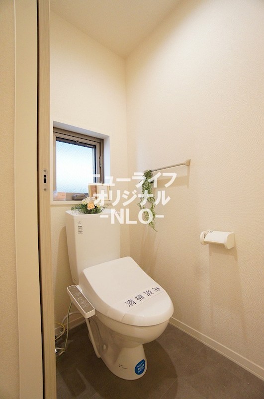トイレ　あると嬉しい温水洗浄便座付きトイレ☆