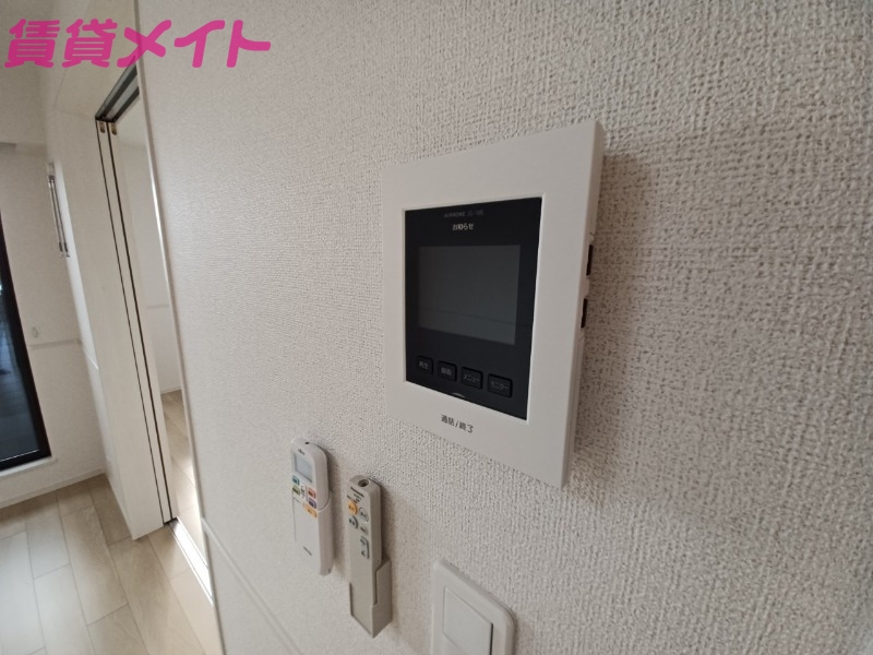 セキュリティ　同型参考写真
