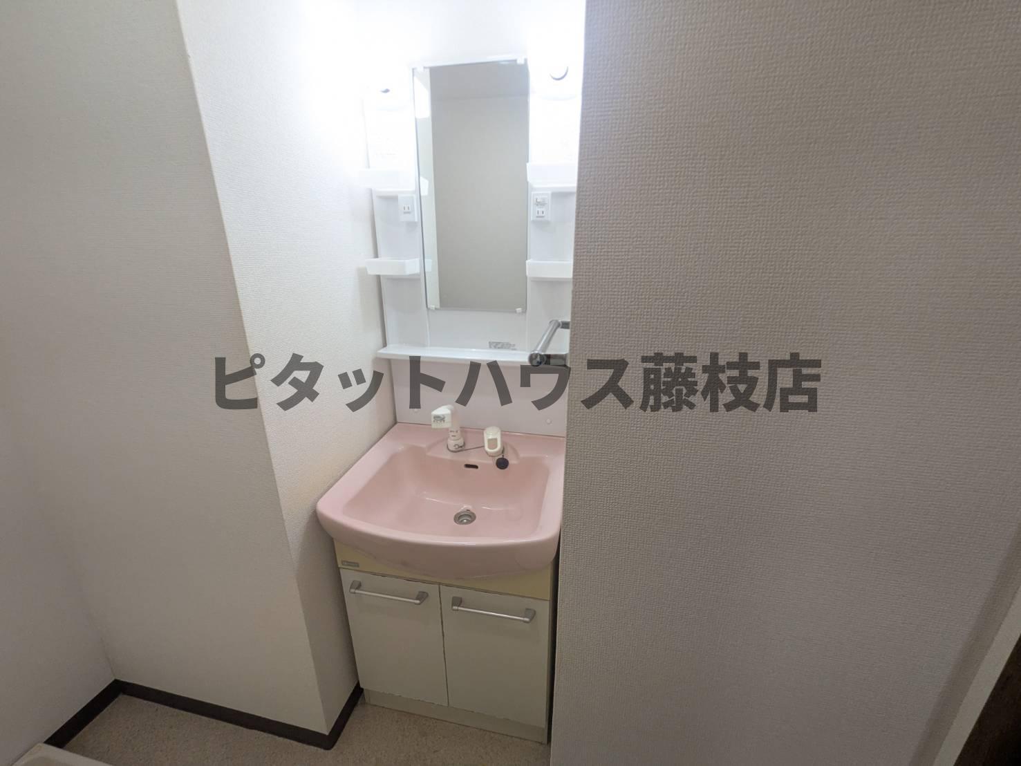 ＪＲ東海道本線 藤枝駅 徒歩21分 3階建 築26年の内装写真
