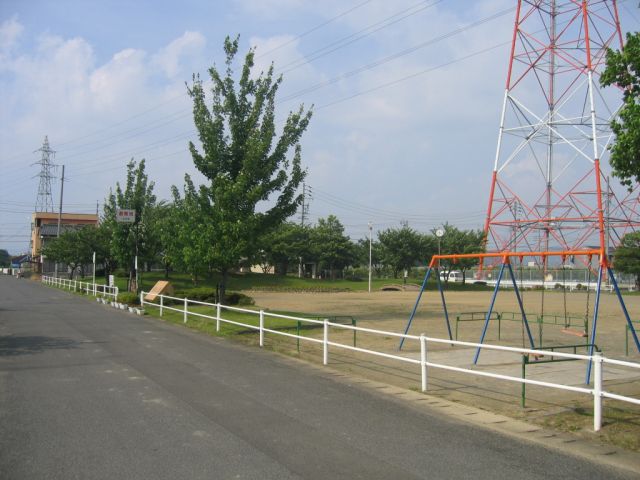 公園　曲路公園（公園）まで990m