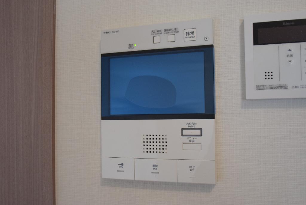 セキュリティ　カメラ付インターホン