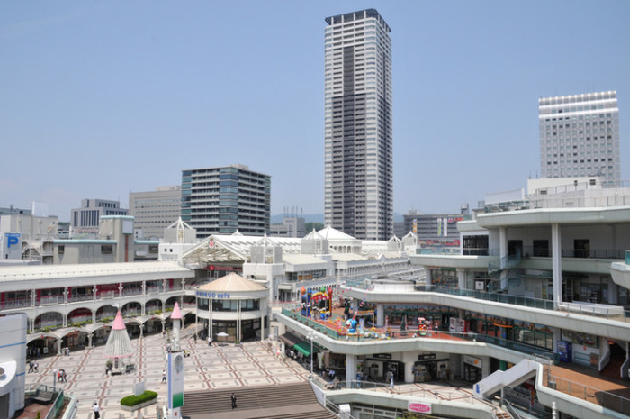 公園　千里中央駅（公園）まで1300m