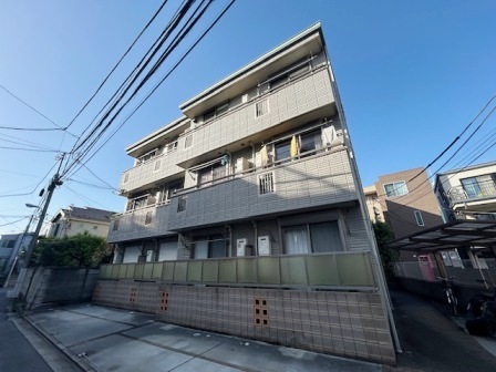 建物外観　落ち着いた雰囲気の外観です
