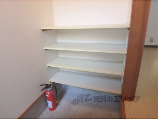 収納　下駄箱