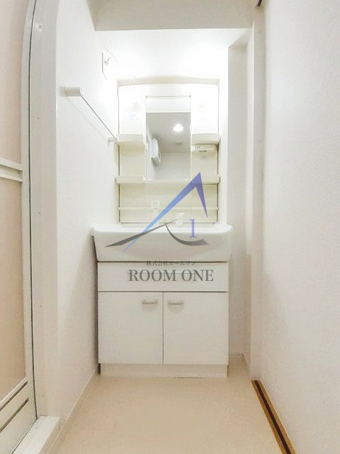 洗面設備　洗面台です。