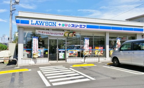コンビニ　ローソン・スリーエフ 泉中田西店（コンビニ）まで710m
