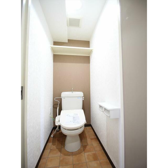 トイレ　バス・トイレ独立タイプのお部屋です♪現況優先