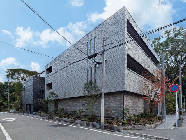 建物外観　ワイエア平尾浄水