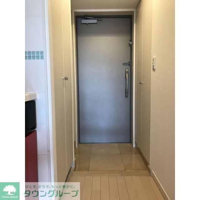 玄関　同タイプ・別部屋画像