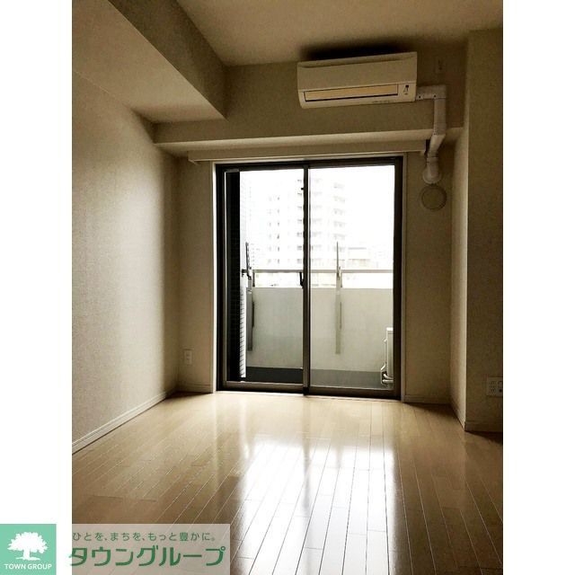 居室・リビング　同タイプ・別部屋画像