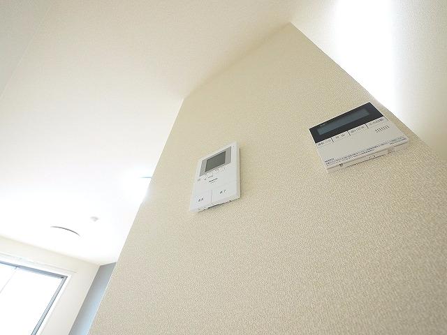 セキュリティ　モニター付きインターホーン