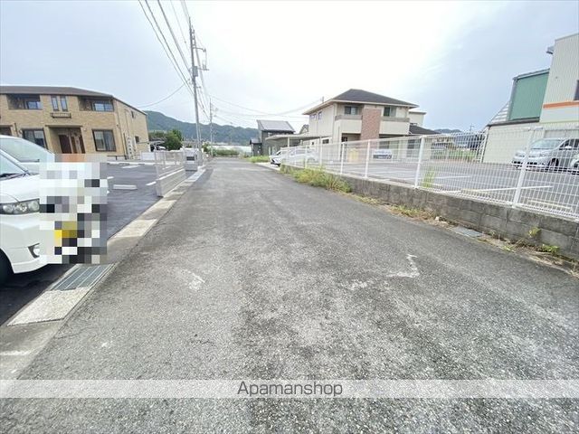 その他　前面道路（その他）まで0m