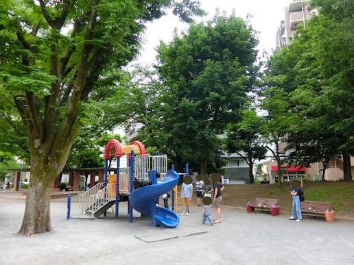 公園　代々木深町小公園（公園）まで545m