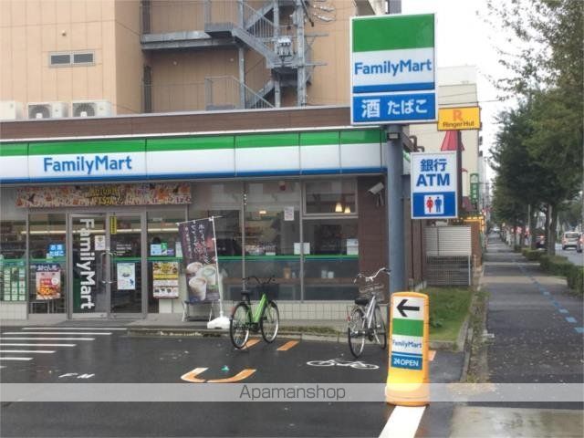コンビニ　ファミリーマート　弥富通四丁目店（コンビニ）まで192m