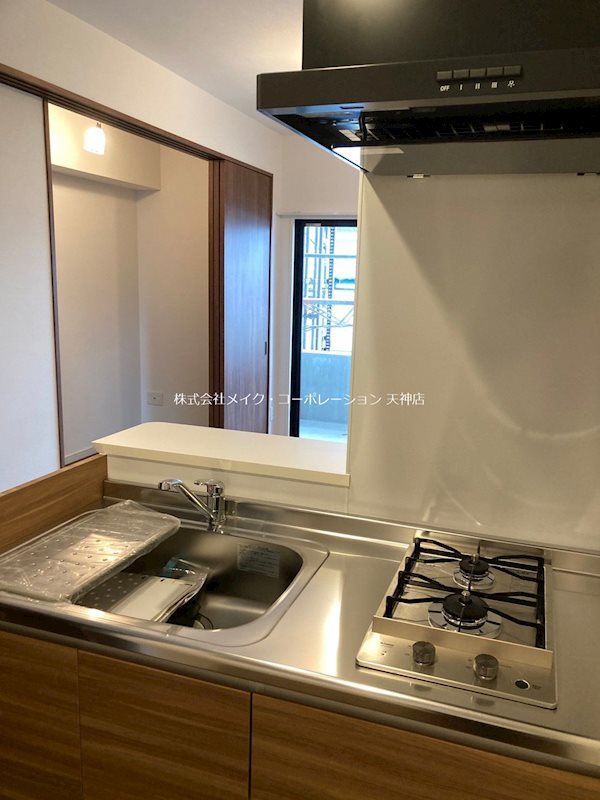キッチン　※入居中の為別部屋写真使用現状優先