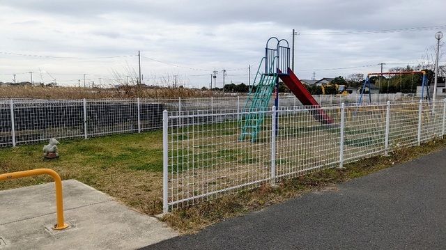 公園　西山公園（公園）まで130m