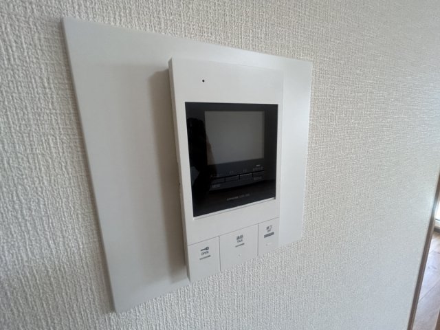 セキュリティ　オートロック付きです☆テレビモニター付きなので、突然の来訪者
