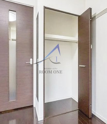 居室・リビング　洋室のお部屋です。