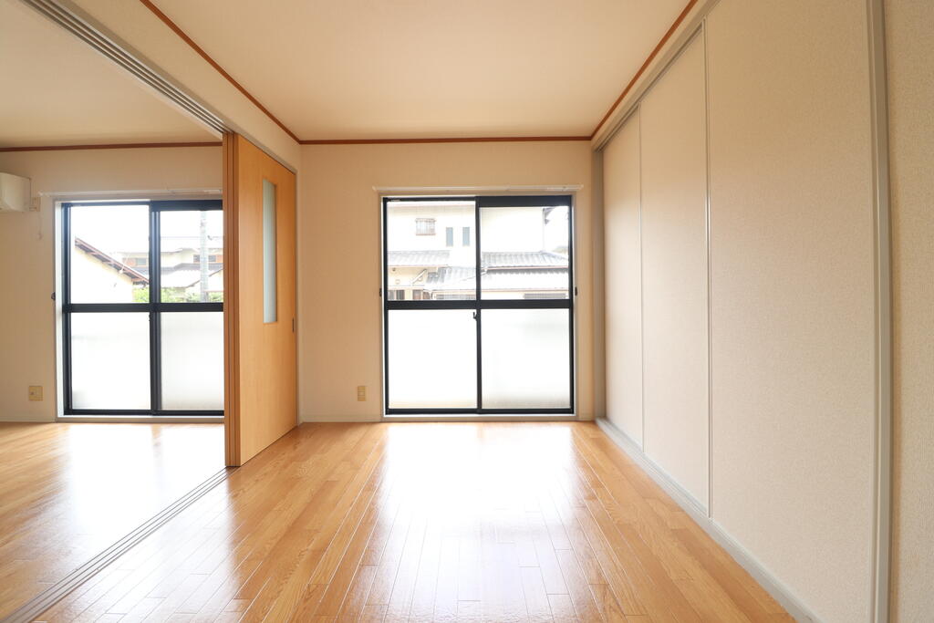 その他部屋・スペース　日当たりのいい洋室☆