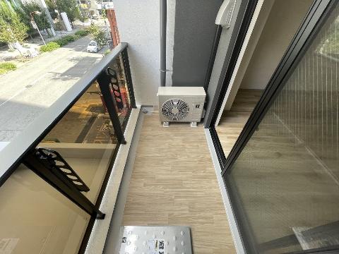 バルコニー　ベランダ