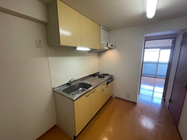 キッチン　※同物件別室参考写真
