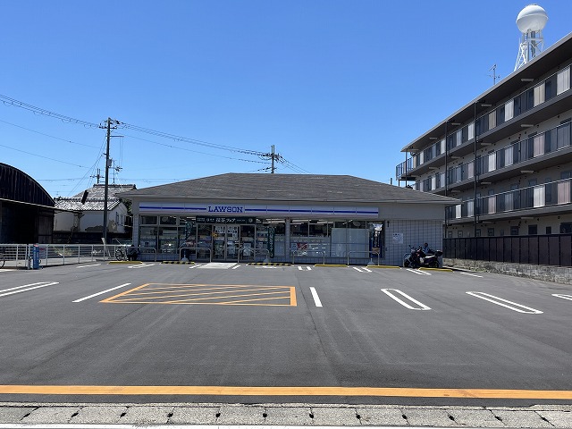 コンビニ　ローソン 車折神社南店（コンビニ）まで423m