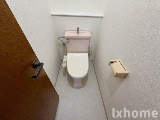 トイレ　コンパクトで使いやすいトイレです