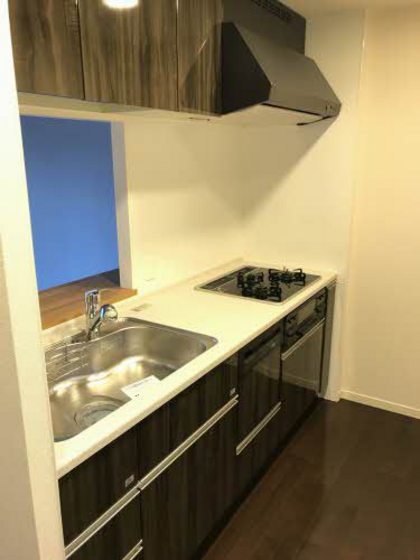 キッチン　※掲載写真は同マンション別部屋参考写真となります。