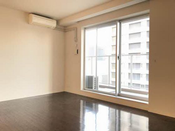 居室・リビング　※掲載写真は同マンション別部屋参考写真となります。