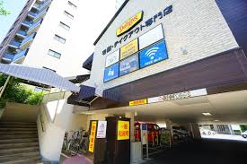 飲食店　デニーズ幡ヶ谷店（飲食店）まで476m