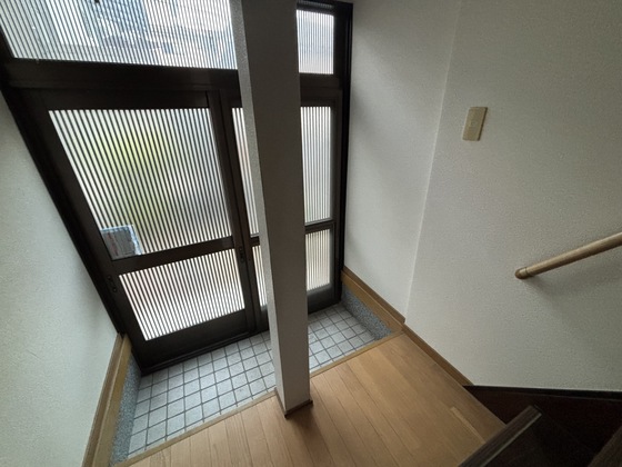 福田3丁目戸建の玄関写真