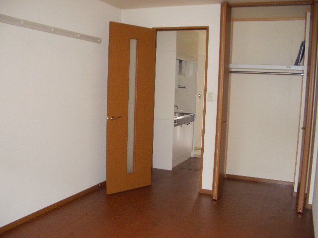 その他部屋・スペース　洋間はフローリング