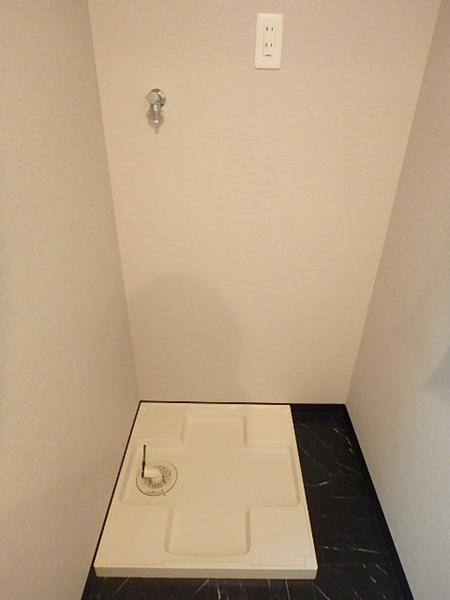 その他　洗濯機置場はコチラ