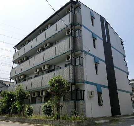 建物外観　鉄筋コンクリート造♪
