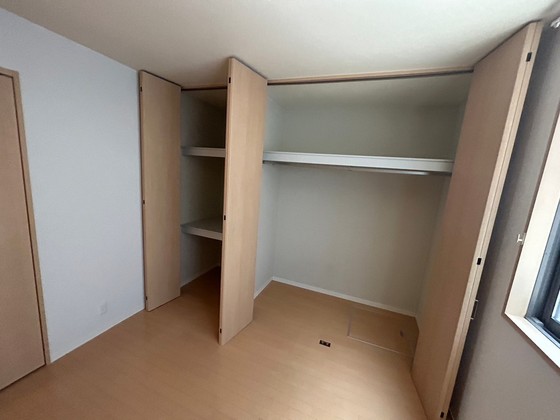 収納　※別部屋の写真です