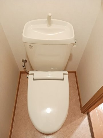 トイレ　ゆったりとした空間のトイレです